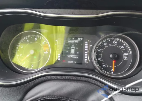 2021 Jeep Cherokee Latitude Fwd z USA, uszkodzony, nr VIN 1C4PJLCB3MD155750